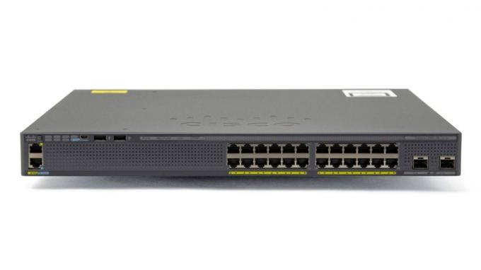 Cisco Catalyst 2960XR 24 Port PoE SFP Switch IP Lite 2x10G SFP+ WS-C2960XR-24PD-I 0